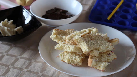 Ингредиенты для бисквитных шариков Кейк... Кейк Попс пирожное на палочке: пошаговый фото-рецепт