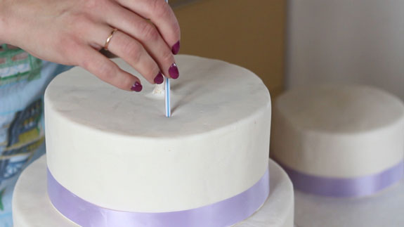 Как правильно собрать трехъярусный торт: пошаговый фото-рецепт