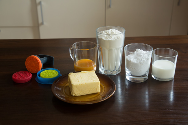 Ингредиенты. Песочное печенье на молоке: пошаговый фото-рецепт