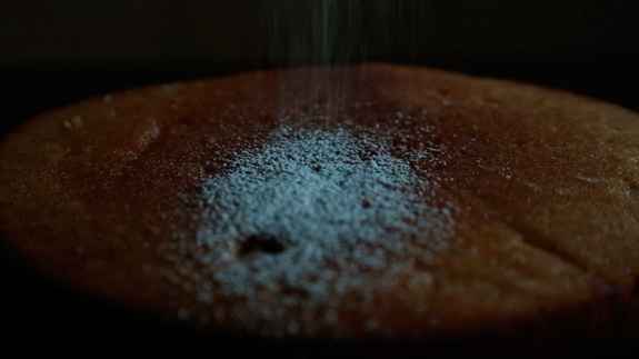 Затем кекс посыпаем сахарной пудрой, как на... Лимонный кекс: пошаговый фото-рецепт